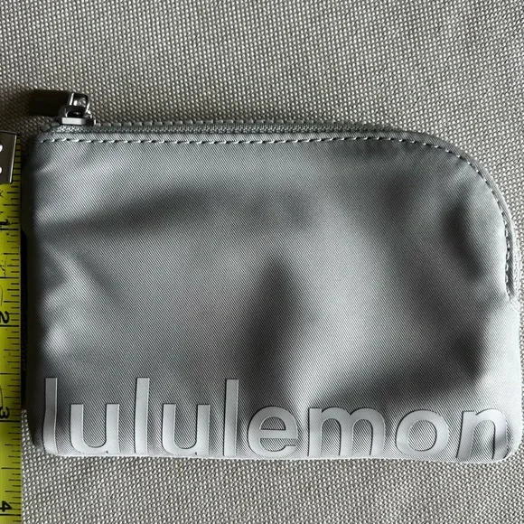 Lululemon Beige Wristlet Pouch + Never Lost Keychain Strap - Picture 11 of 12